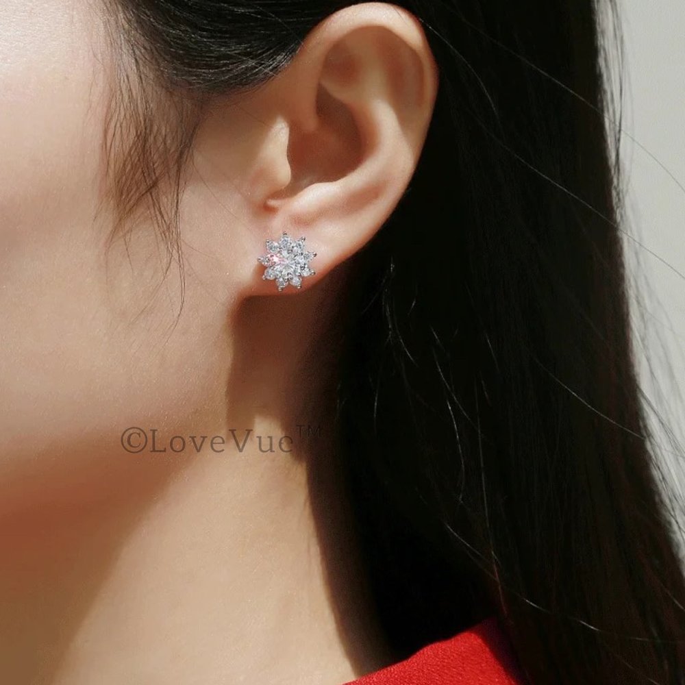 Certified 1ct. t.w. Diamond Elegant Flower Stud Earrings VVS1 GRA Certified - Picture 3 of 16